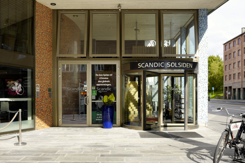 Copyright: Elin Strömberg © 2015 Fasade og hovedinngang, Scandic Solsiden